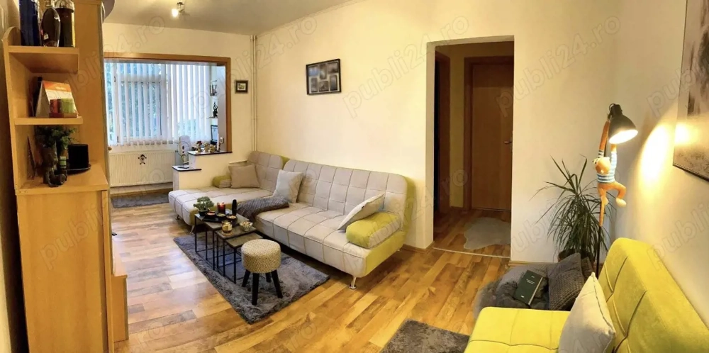 Vând apartament 2 camere zona Vlaicu 