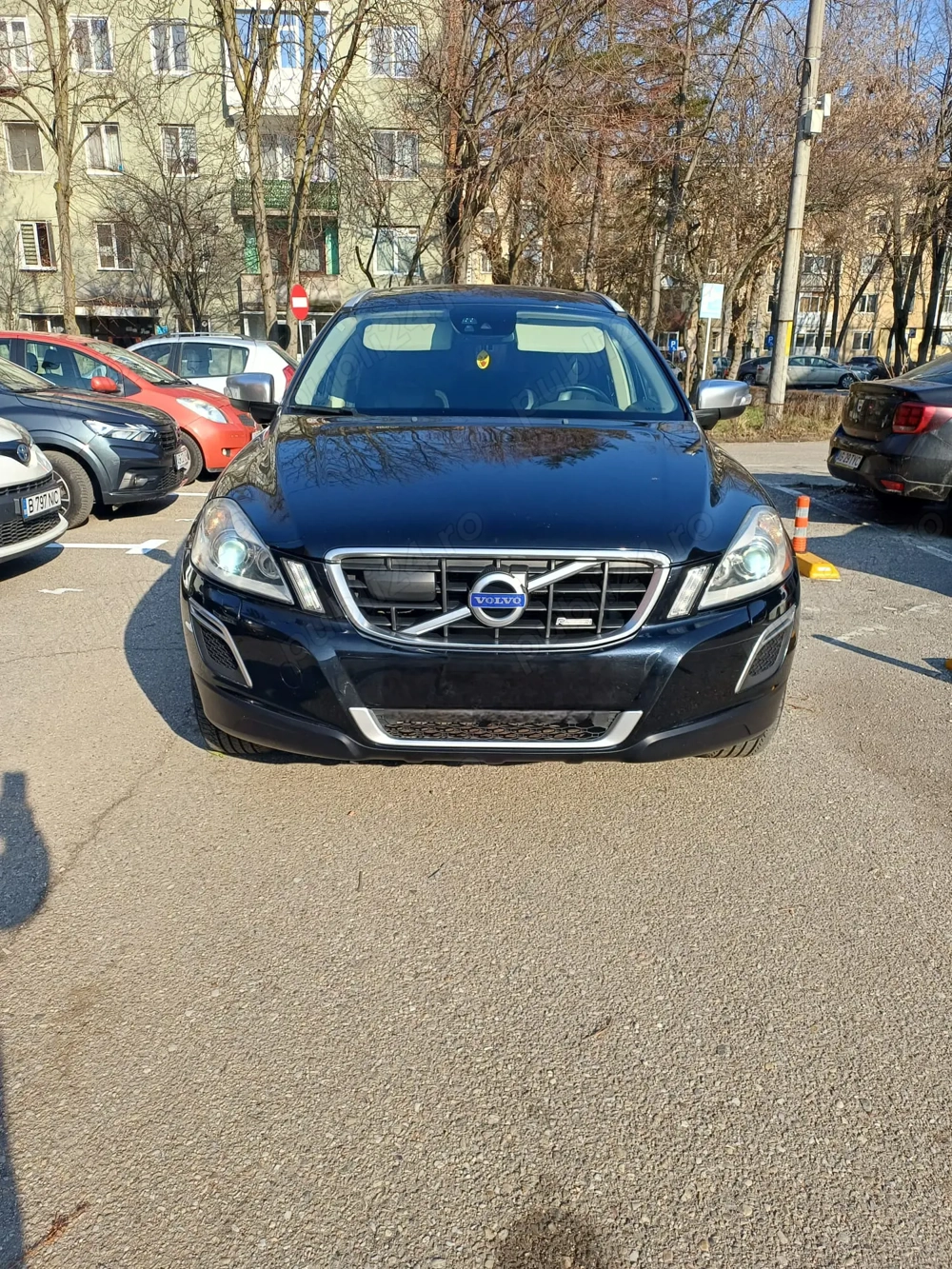 Vând Volvo XC60 D4 Rdesign