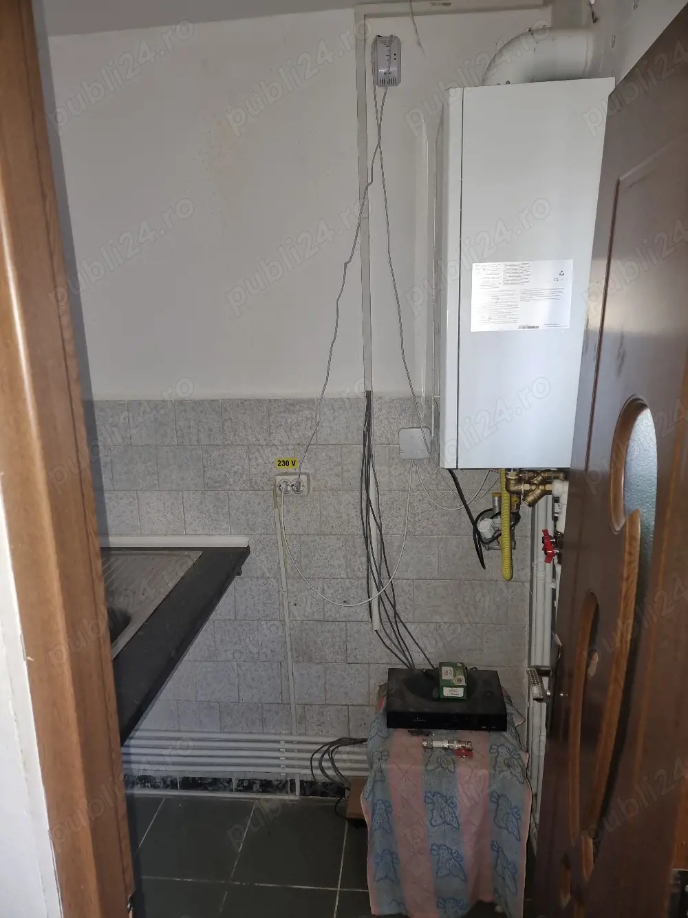 Vand spatiu comercial