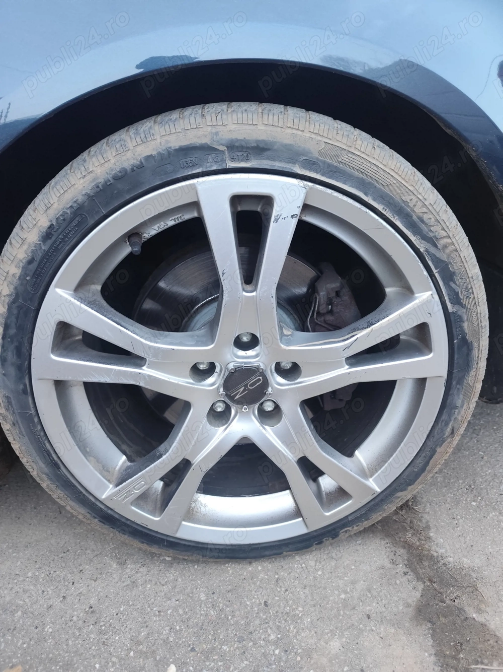 Vând sau schimb cu jante pe 16 de passat 