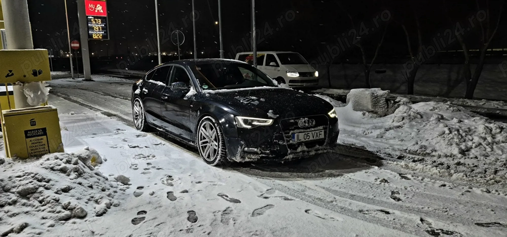 Vând Audi A5 Sportback 3.0 tdi quattro 3x S-line