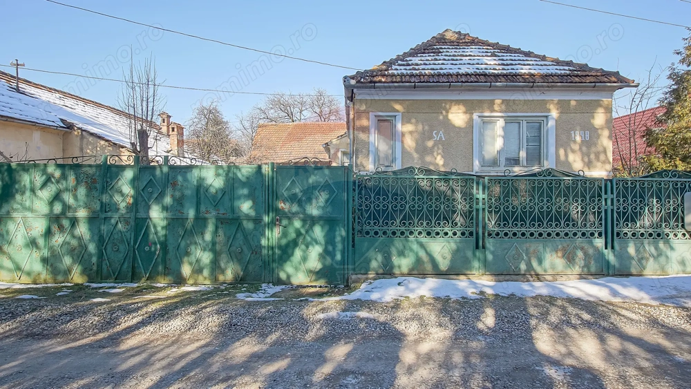 Teren de Vis în Tărlungeni cu Căsuță din Lemn – Liniștea Te Așteaptă