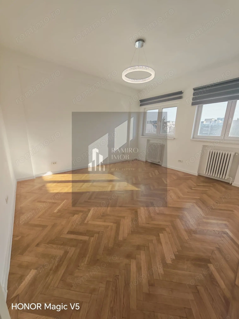 Inchiriere apartament 117mp -Cartierul Evreiesc -Str. Traian -birouri