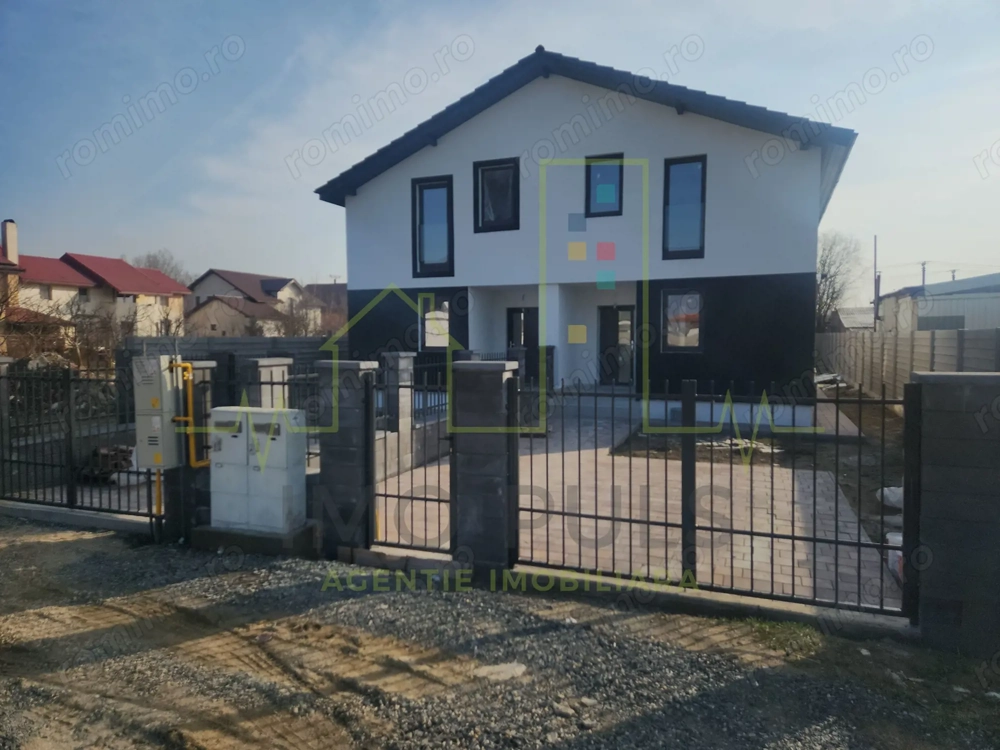 Duplex in Mosnita noua. Pozitie foarte buna. Se pot face 3 dormitoare