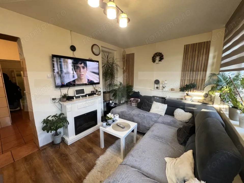 Casă cu curte comună de vânzare, 119 mp – Zona Cornișa, Târgu Mureș