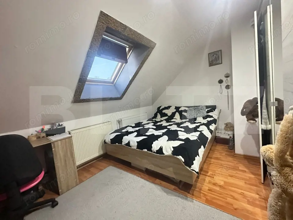Apartament cu 3 camere, scara interioara, Deva cu vedere spre cetate