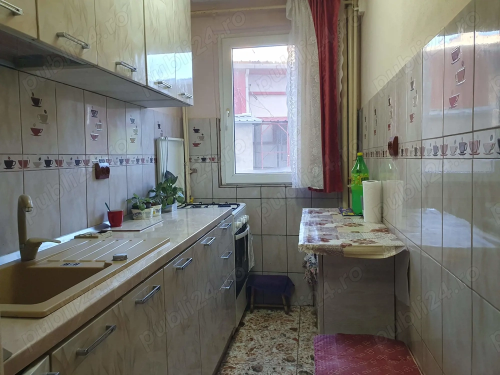 vanzare ap 2 cam vlaicu (predeal)