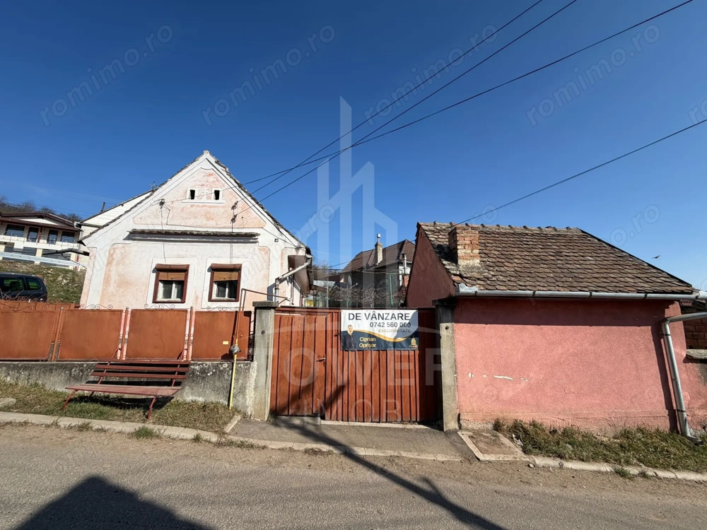 Casă de vânzare în Ocna Sibiului – oportunitate de investiție