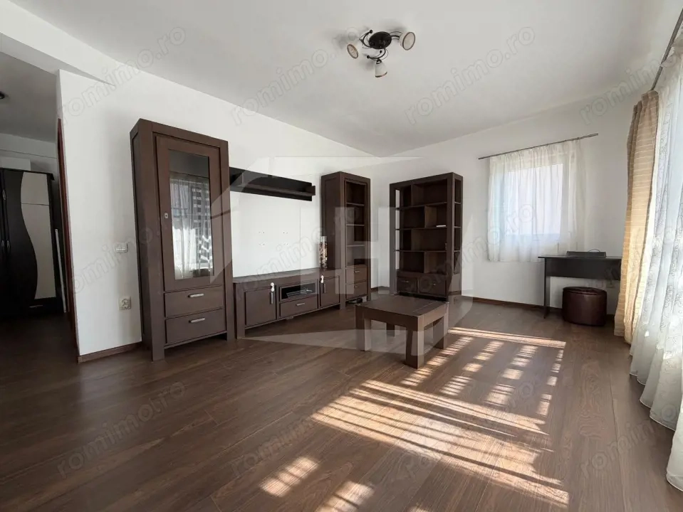 Apartament 2 camere, mutare imediata, in zona Andrei Muresanu Sud