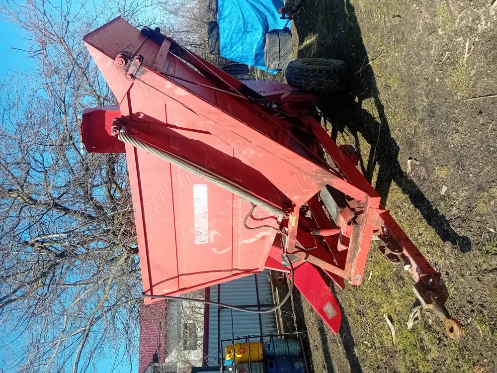 Vând culegator porumb sip sempeter