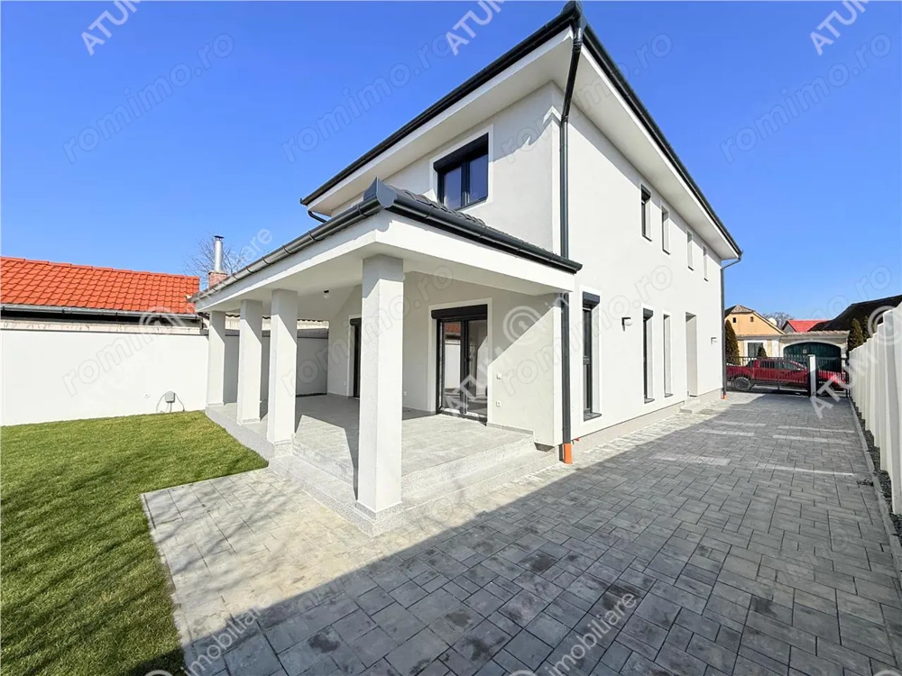 Casa individuala la cheie cu 4 camere 145 mp utili 644 mp teren