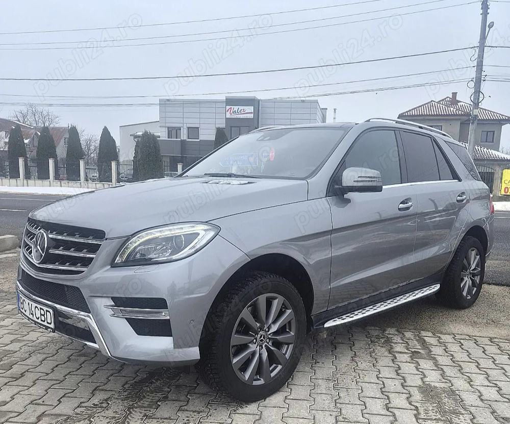 Mercedes ML 250 4MATIC  AMG PREMIUM    LOW RANGE   Airmatic   Panorama   Masaj   Ventilatie   