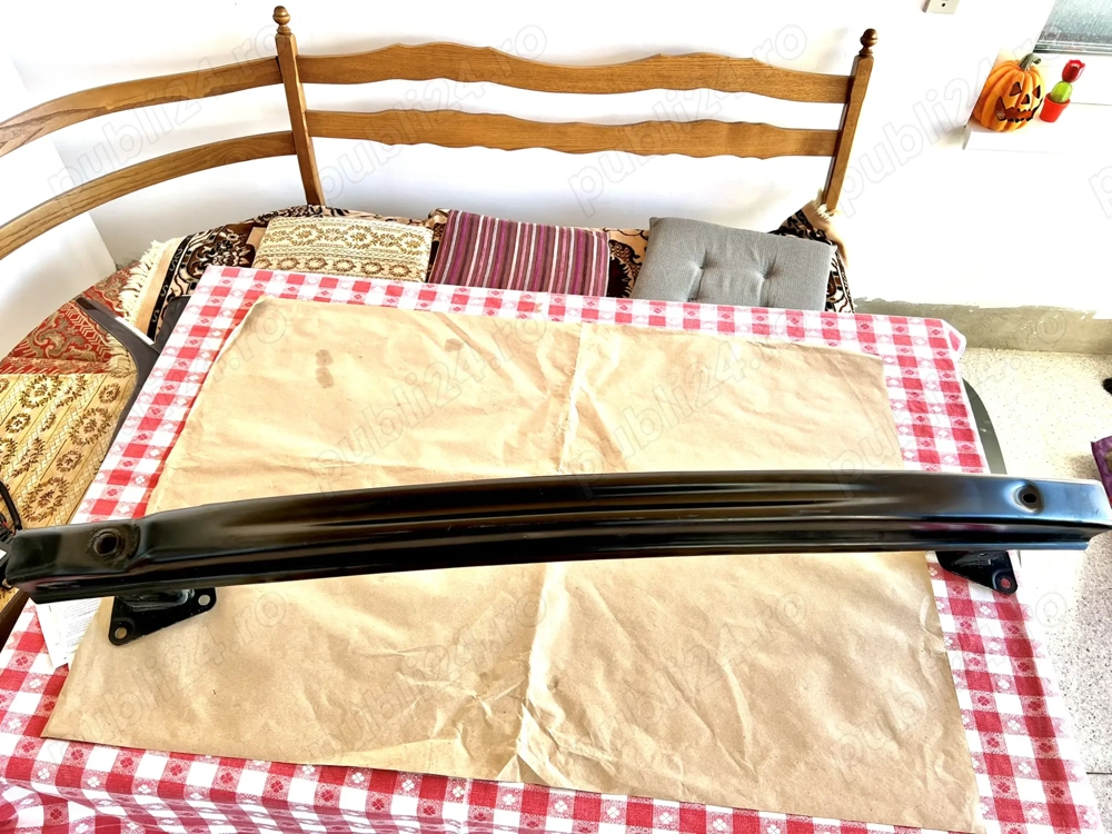 Armatura/intaritura bara spate cu fusta VW Touran