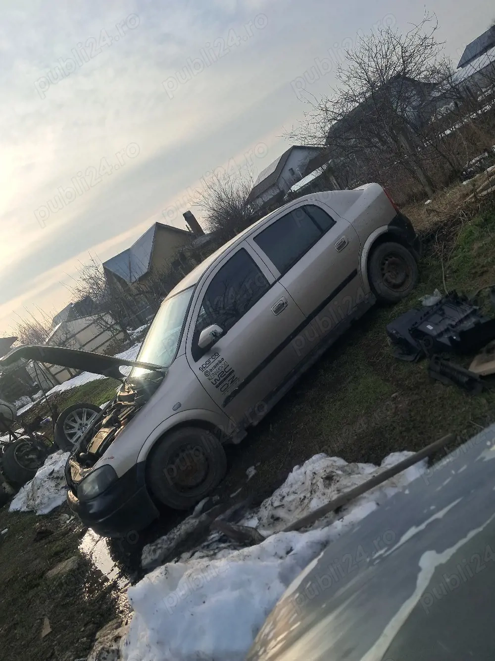 Dezmembrez Opel Astra G