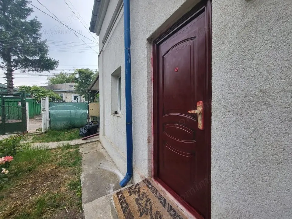 Casa pentru Investitie compartimentata in 5 apartamente 