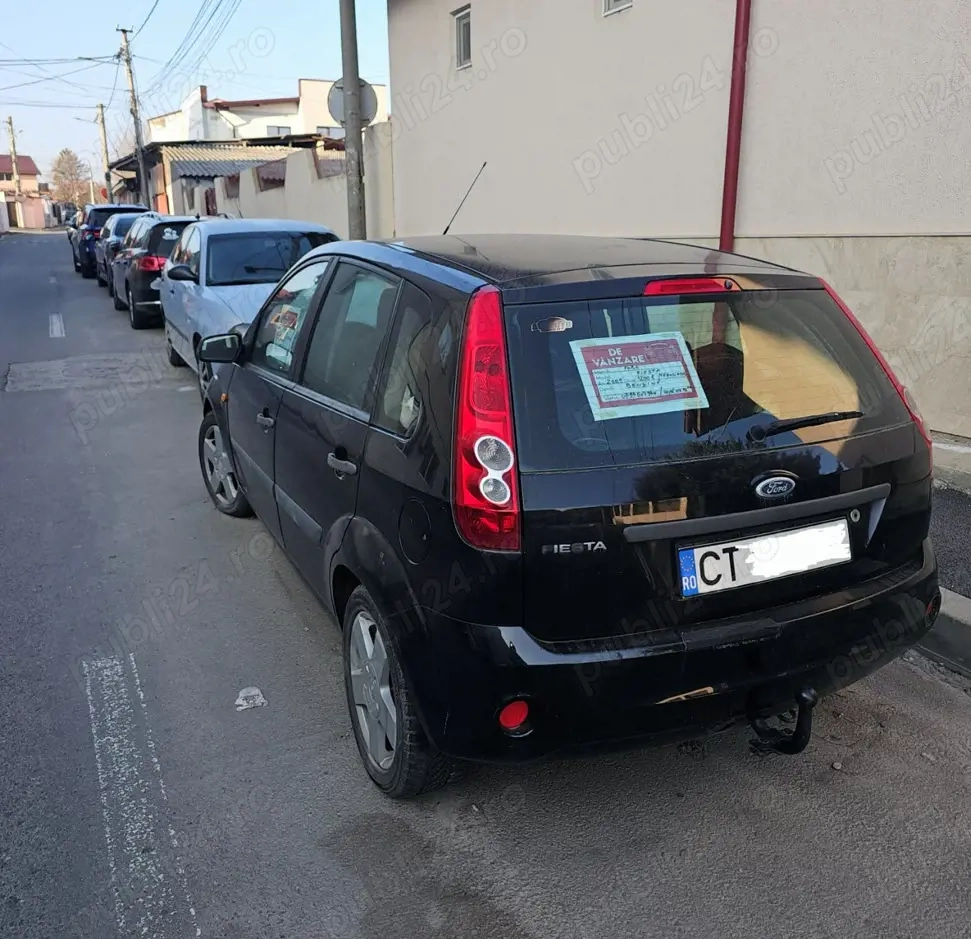 Vând Ford Fiesta, 2005, benzină