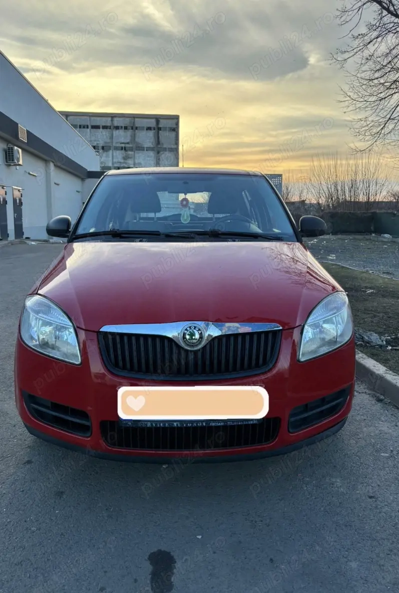 Vând Skoda Fabia 1.2