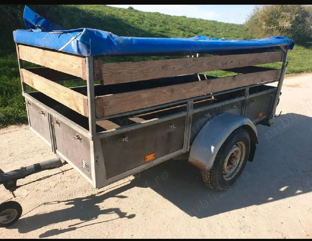 Remorca Saris 1200 kg franata 