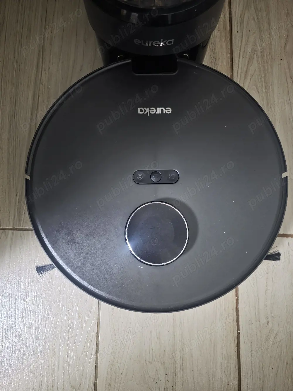 Aspirator robot 
