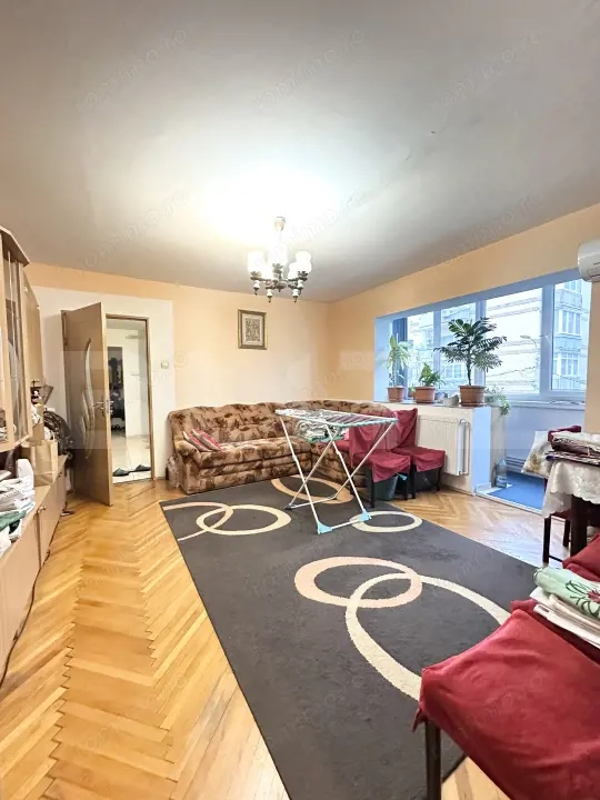 Apartament 3 camere, 63 mp, Calea Lipovei