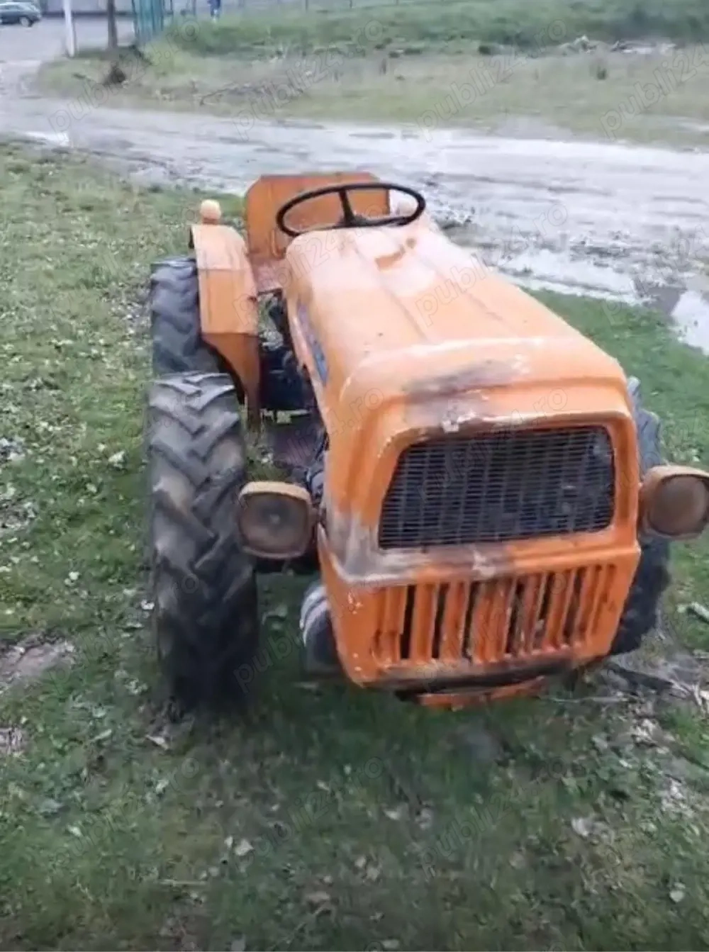 Tractoraș articulat PGS