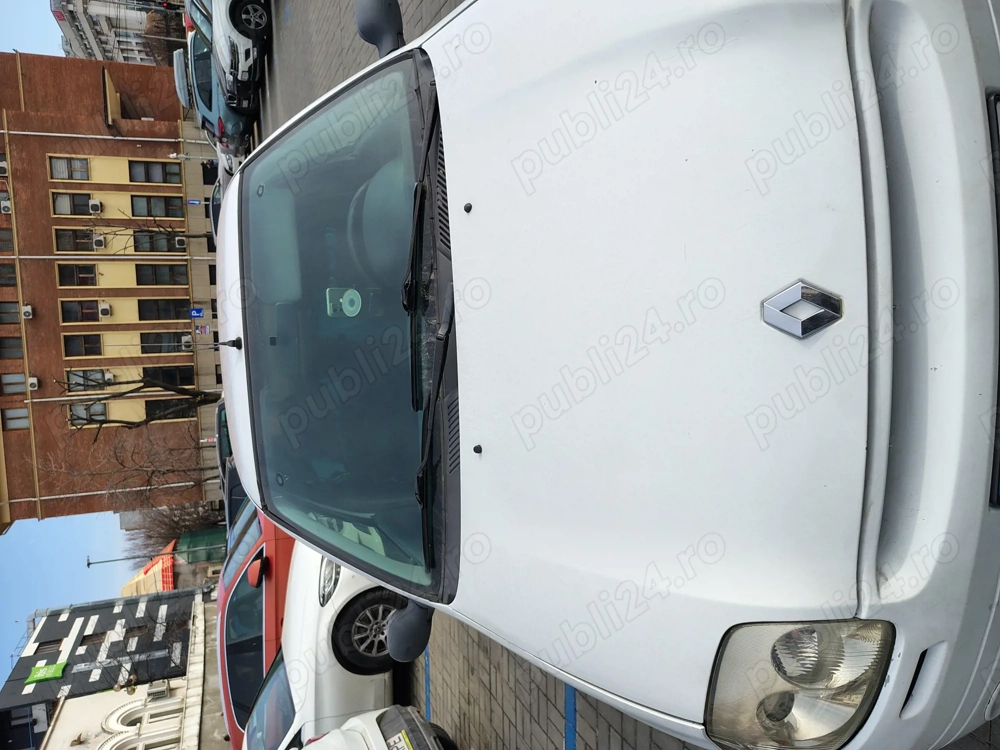 Vând Renault Clio an 2000 în perfectă stare de funcționare 