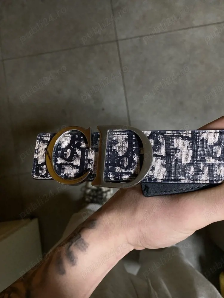 vand curea Cristian Dior urgent 