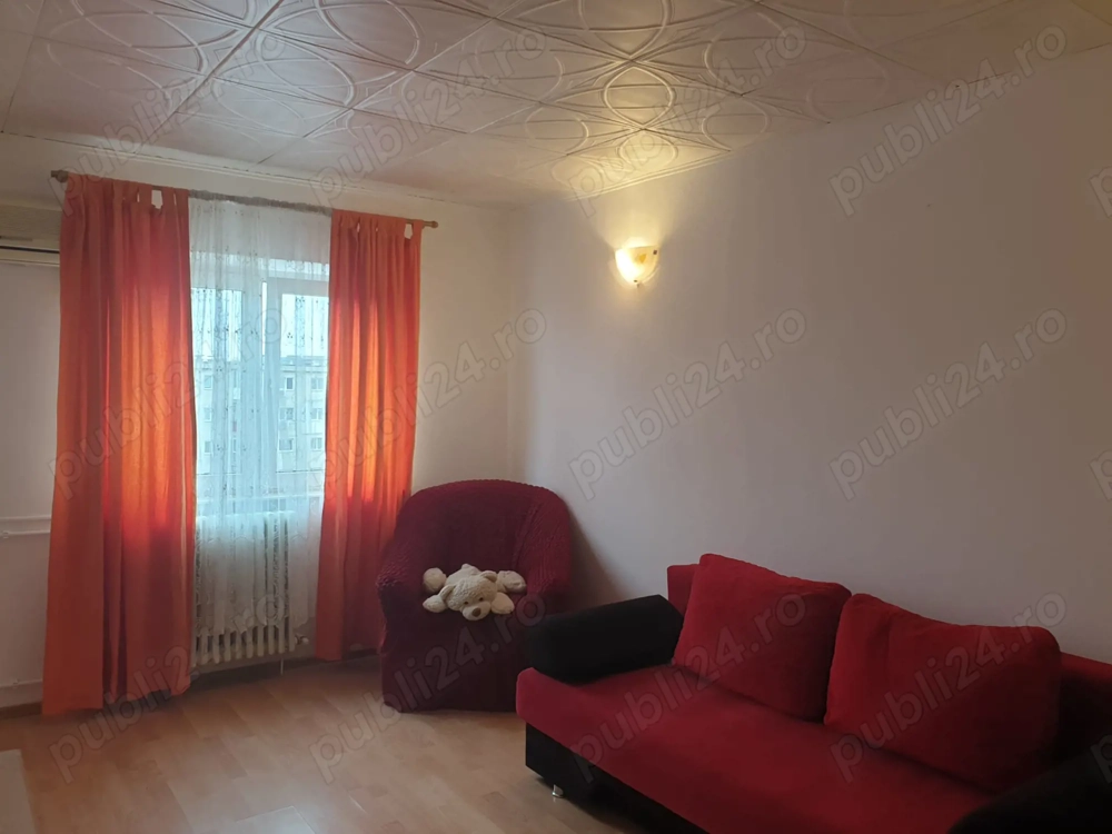Vând apartament 2 camere,  zona 9 mai