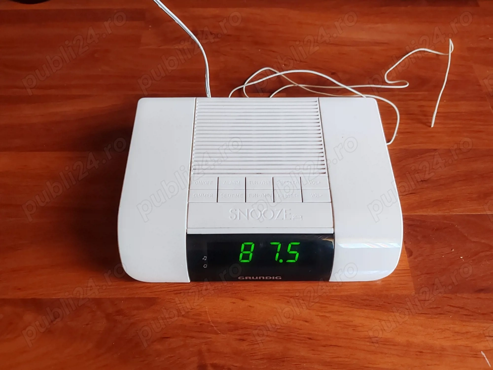 vand Grundig KSC 35 radio alarm clock