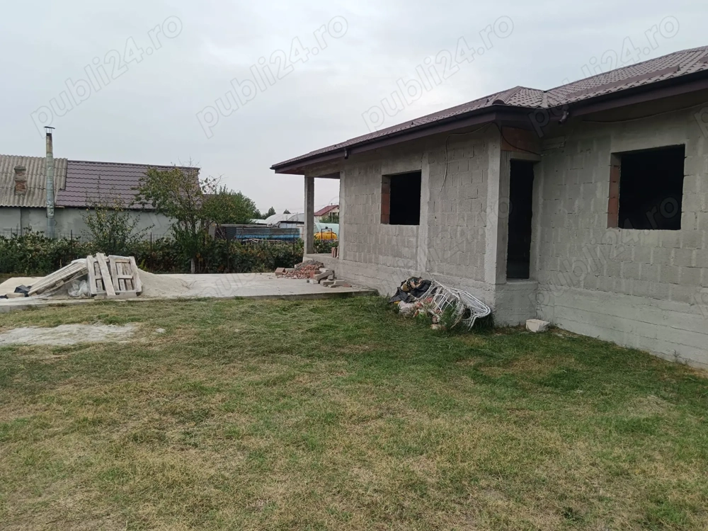 Casa de vanzare comuna buturugeni
