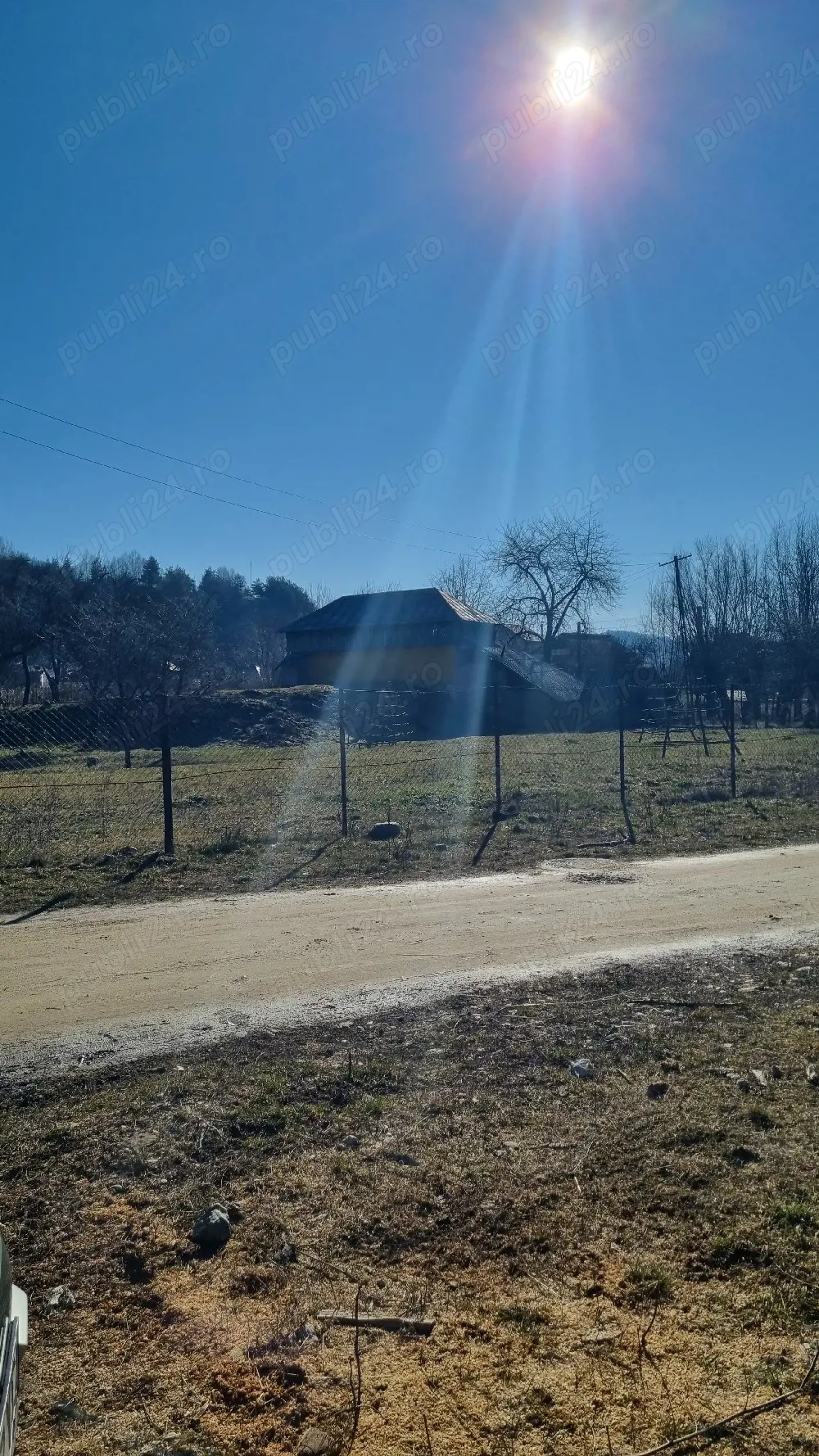 teren de vânzare 