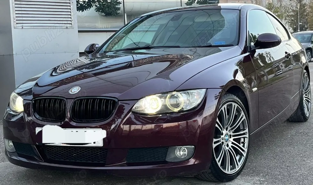 Dezmembram BMW Seria 3 Coupe E92 330i 3.0 benzina 200 kw An 2008