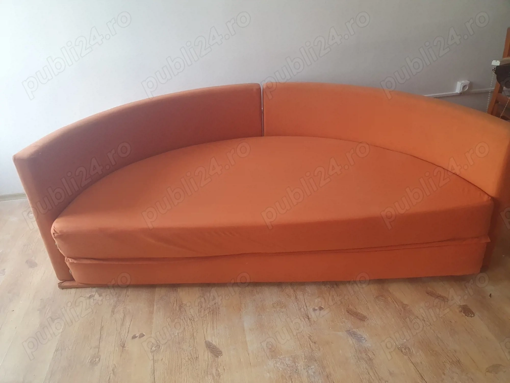 Canapea extensibila