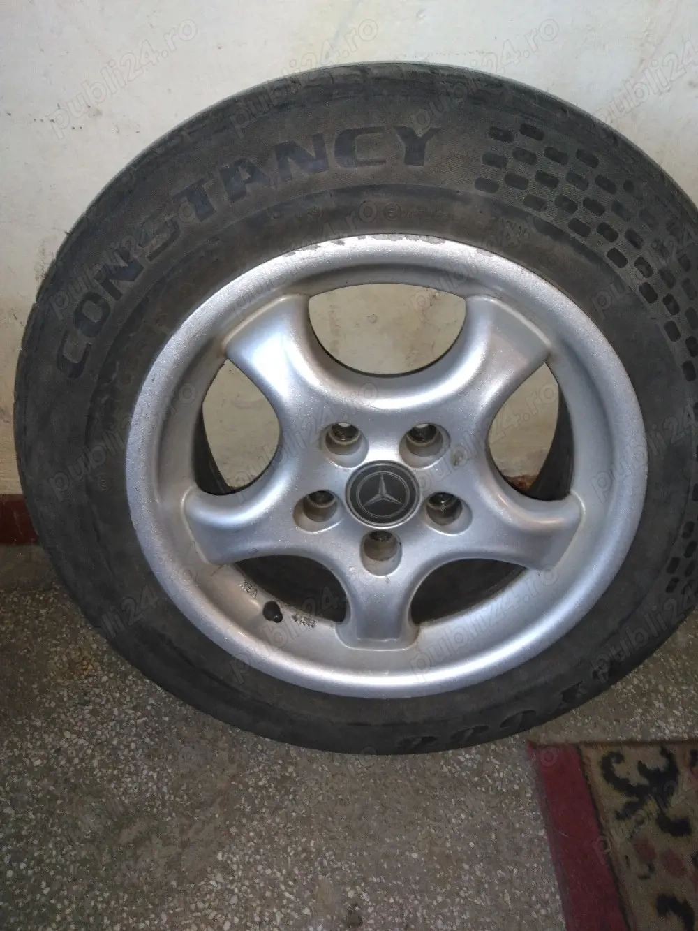 Vînd set de jante și anvelope 