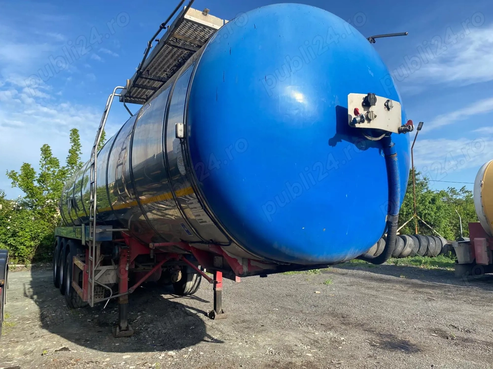 Vând cisternă bitum 