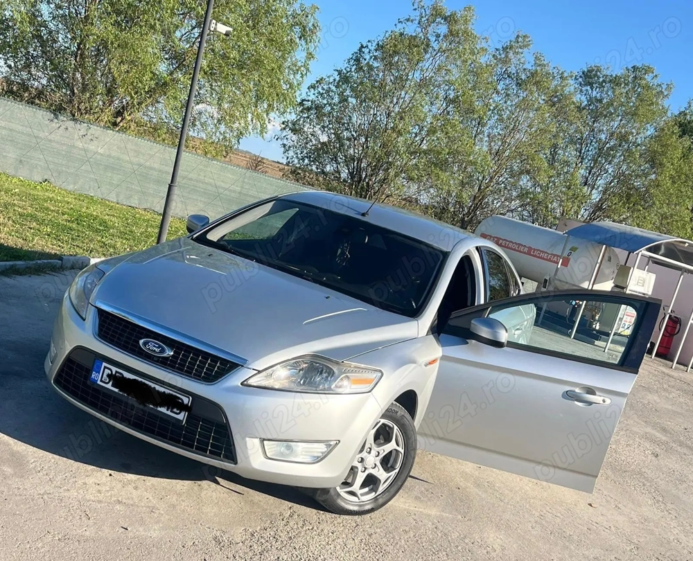 Se vinde Ford Mondeo 2010 