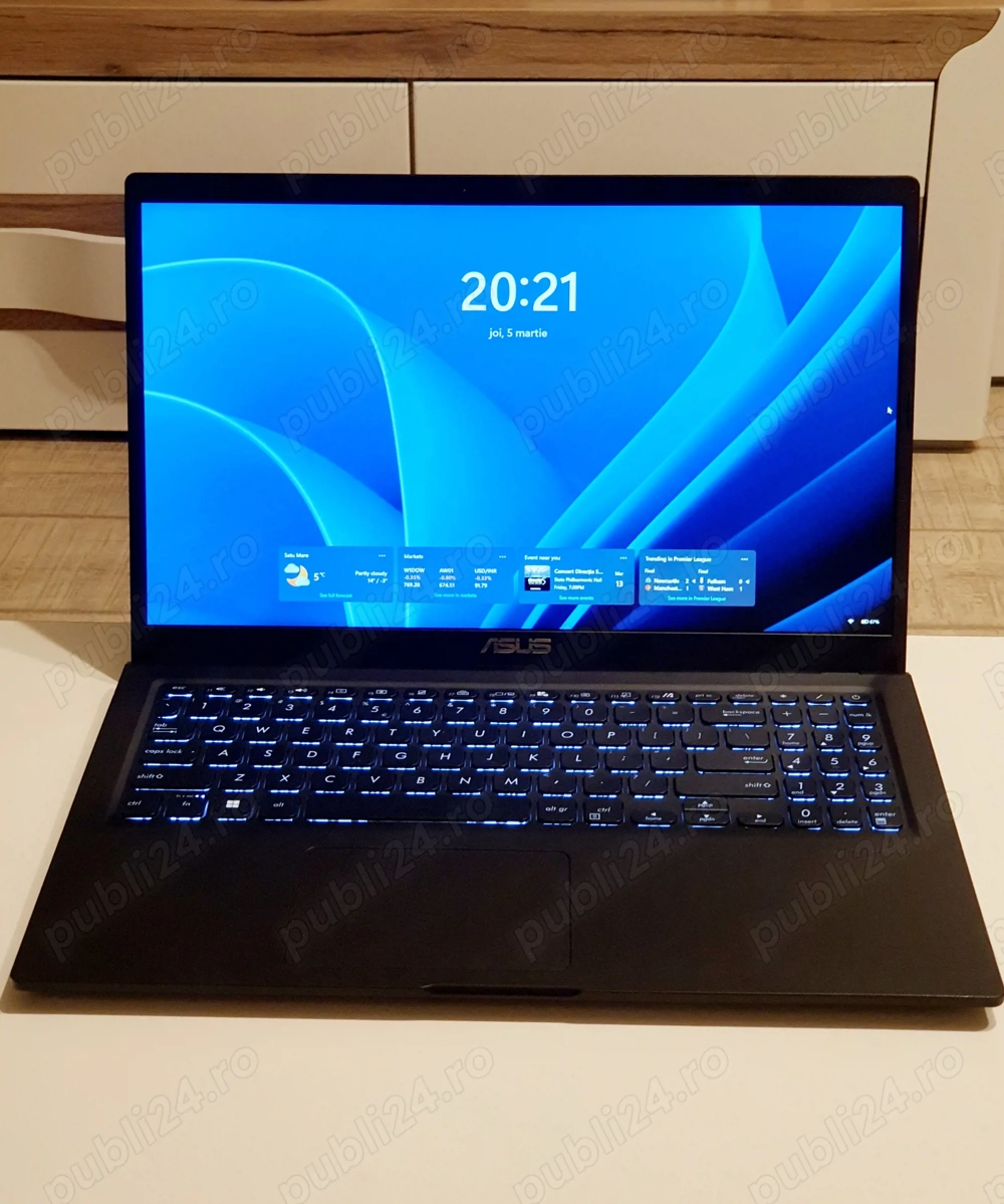 Laptop Asus Vivobook R1500E 15.6 FHD i3 1115G4 16Gb DDR4 Ram, m.2  250Gb, slot HDD SATA in cutie