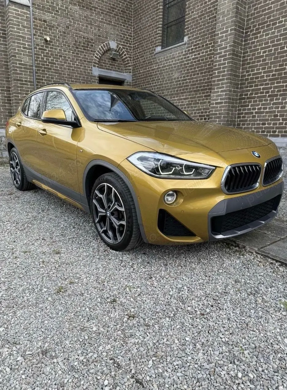 BMW X2 xDrive20d | Pachet M-Sport | Galvanic Gold | Interior Alcantara