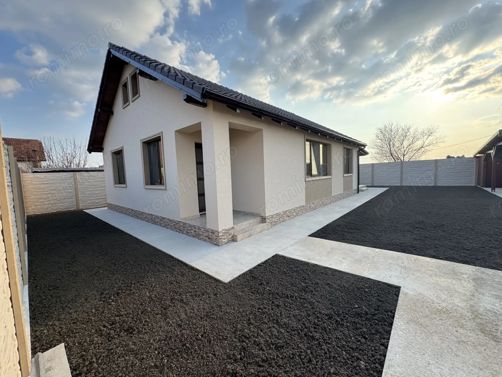 Casa Individuala Parter,Sanmihaiu Roman,3 Camere,Toate Utilitatile