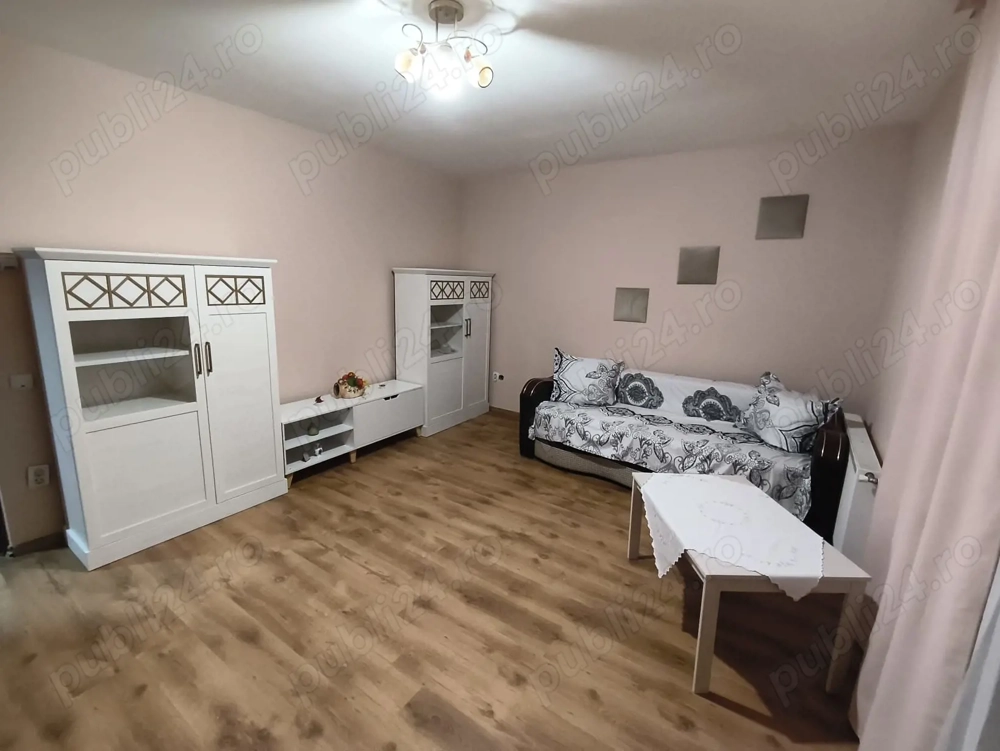 Persoana fizica închiriez apartament 2 camere 58 mp Floresti
