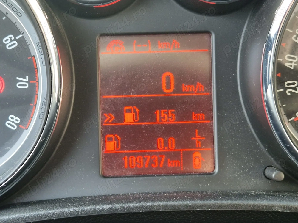 Vând Opel Astra J berlină