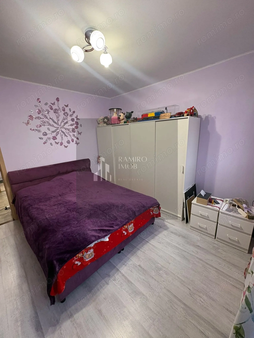 Apartament 2 camere Eroii Revolutiei 3 min metrou/centrala proprie