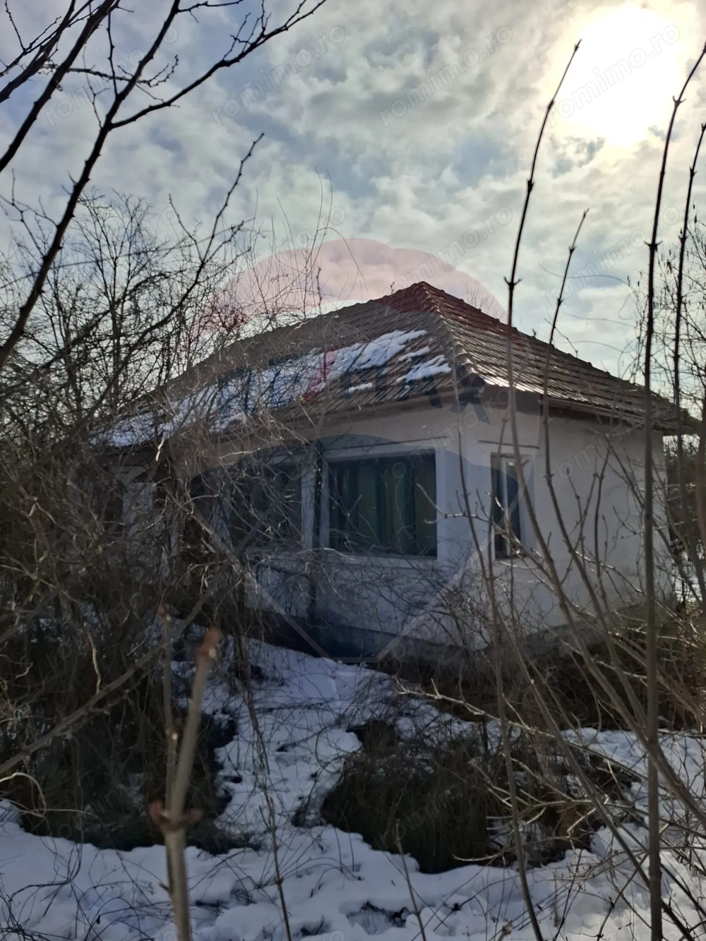 Casă cu teren 2.596 mp | Deschidere la drum asfaltat | Dridu, Ialomița