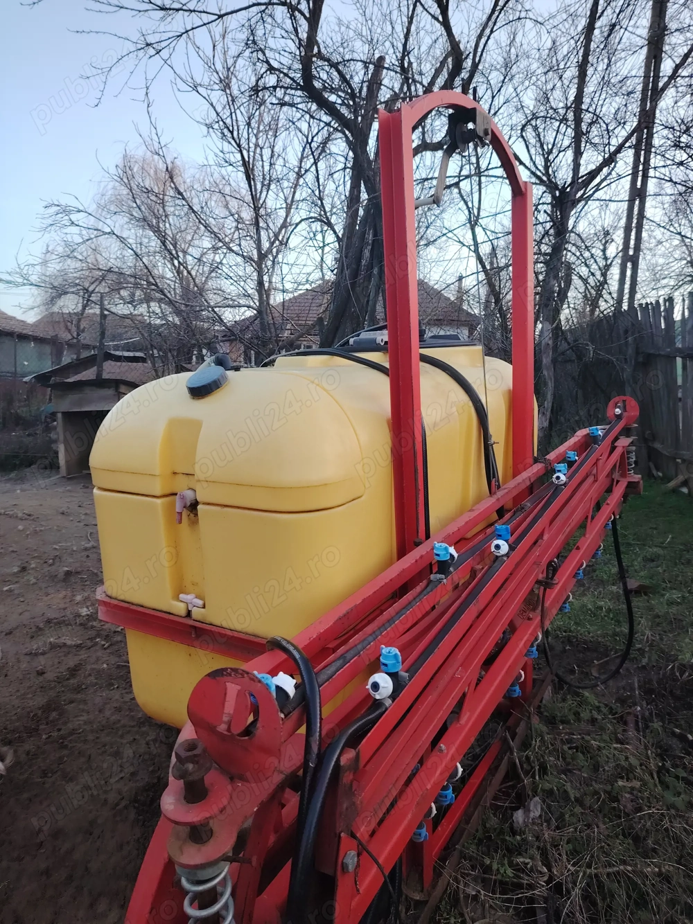 Stație erbicidat 600 litri