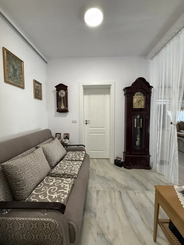 Apartament spatios, decomandat, 51 mp, parter - Chisoda