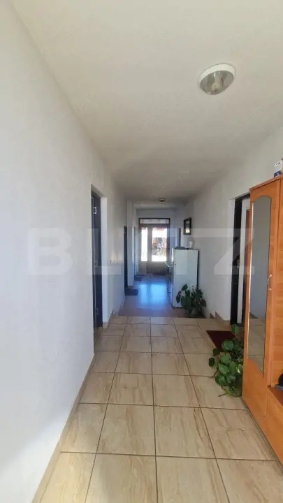 Casa 5 camere Tarlungeni (nu Izvor)  teren 800 m, cartier nou