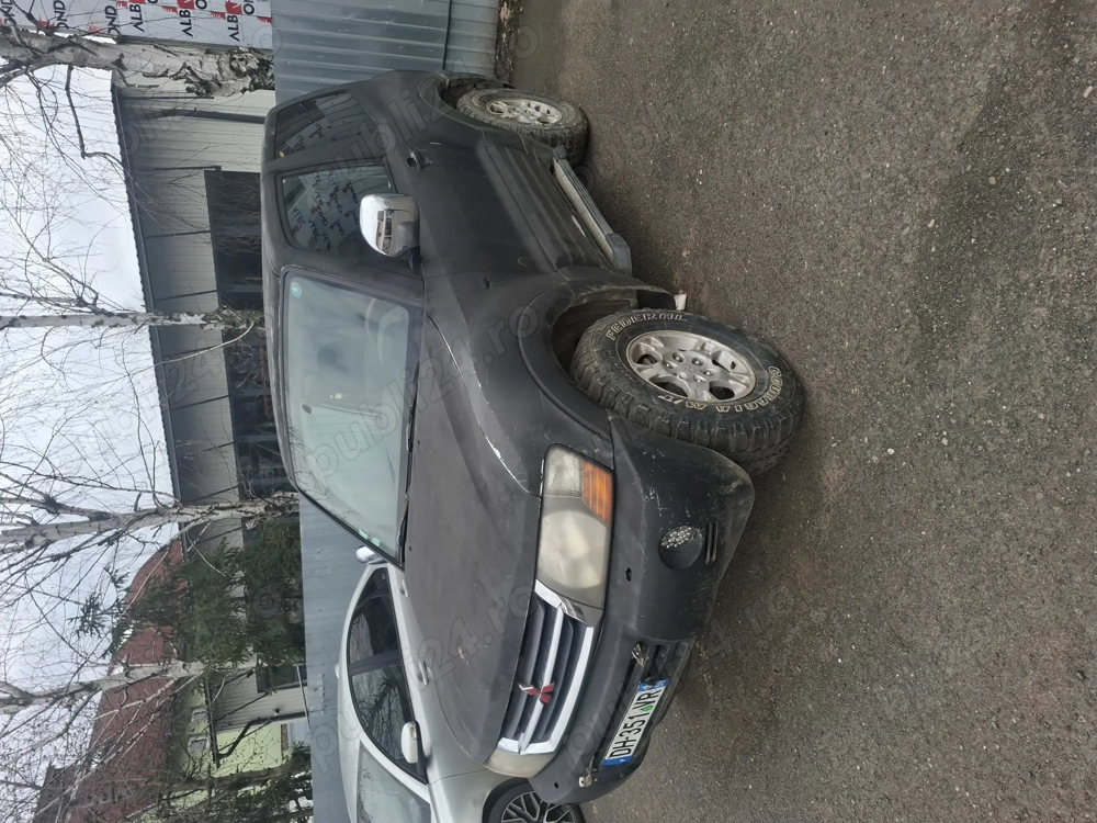 Vând Mitsubishi Pajero MK3 