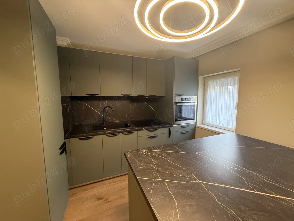 Apartament cu 2 camere, et 1, centrala proprie,Complex Studentesc