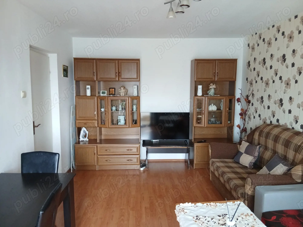 Apartament de închiriat 