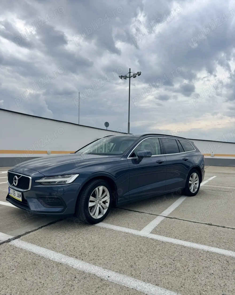 Volvo V60 B4 Mild-Hybrid Diesel | 2022 | Full Option | Business VP